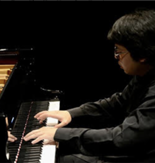 Kuok-Wai Lio, pianist